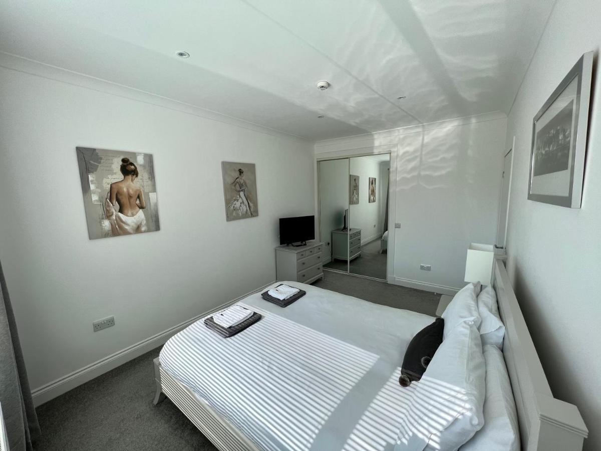 Leworin Apartment Stirling Exterior foto